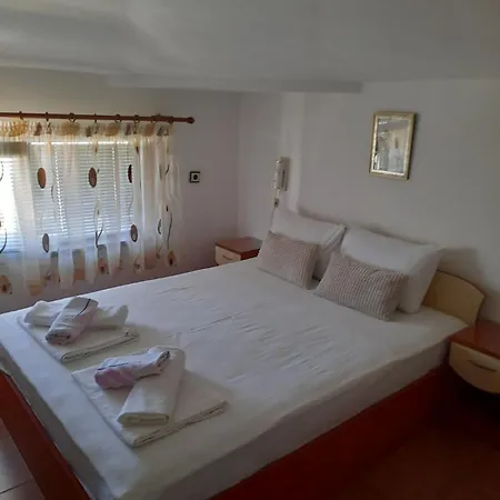 Rositsa Guest house